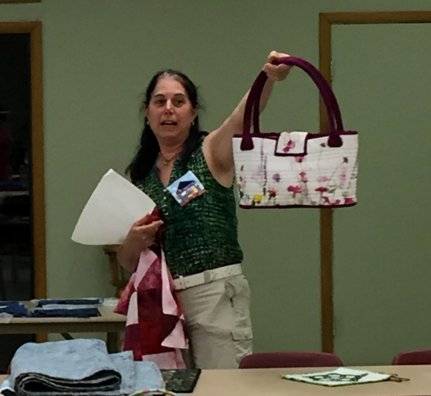 201706_gm_Barbara_s Handbag