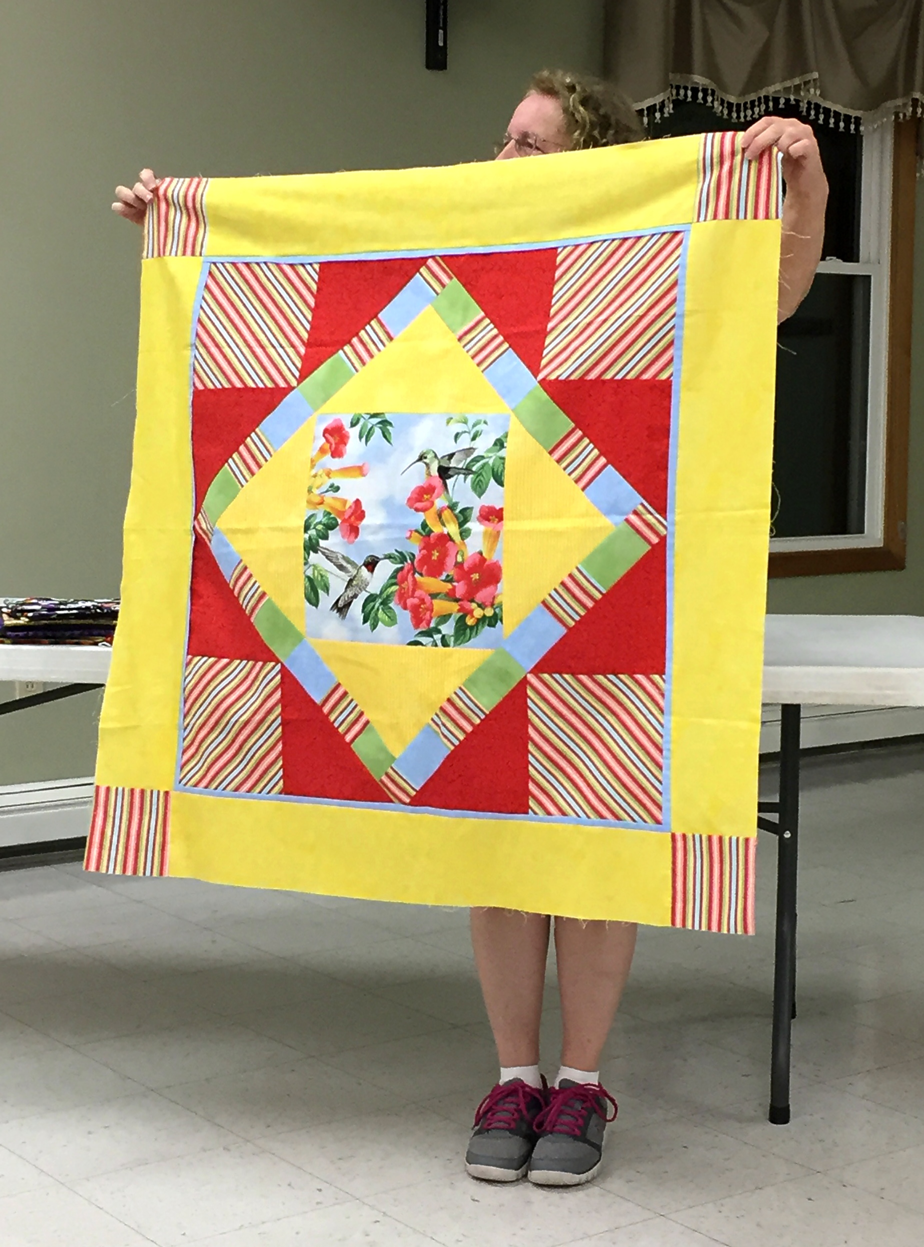 201710_gm_Carol_s Round Robin Quilt Top