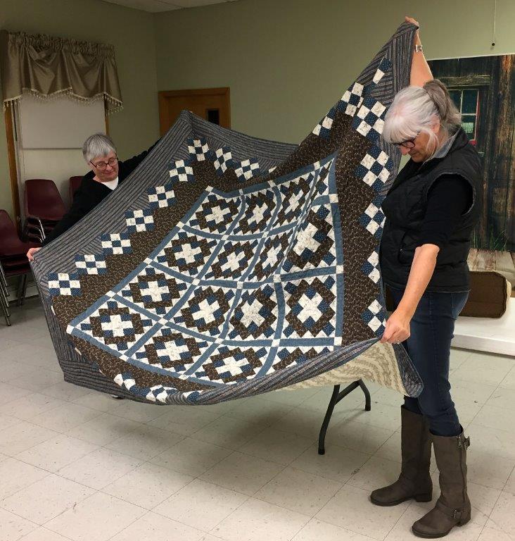 201711_gm_Ann_s Mystery Quilt