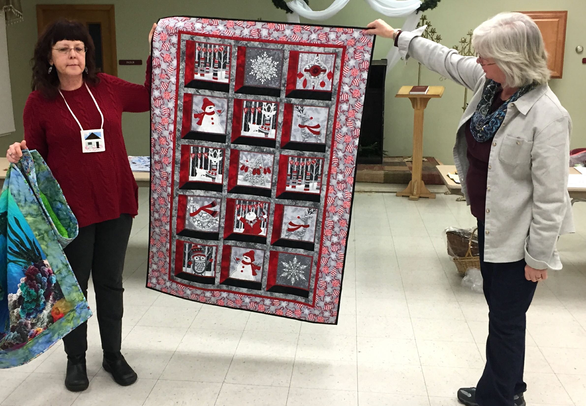 201712_gm_Christa_s Christmas Lap Quilt
