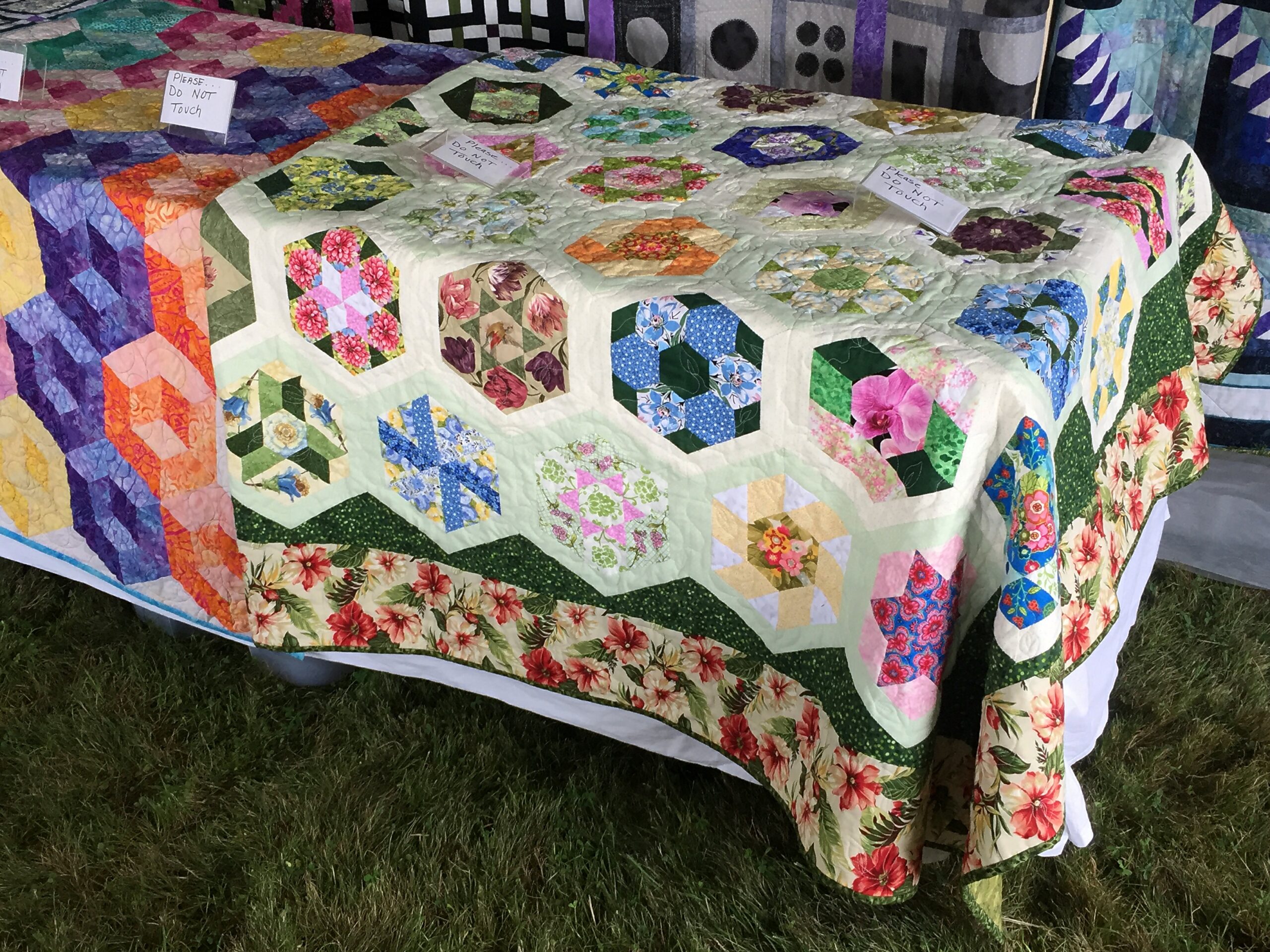 201808_bf_Flower Hexies