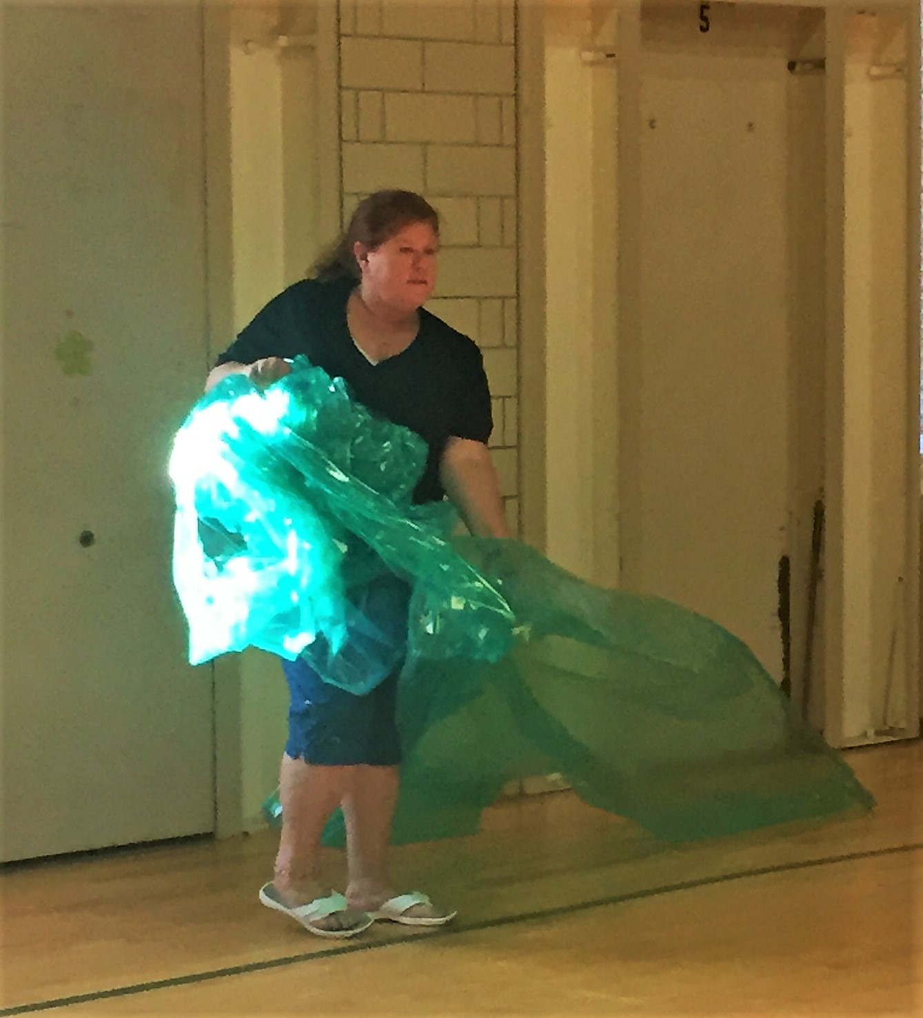 201809_qs_03_Pulling up the floor
