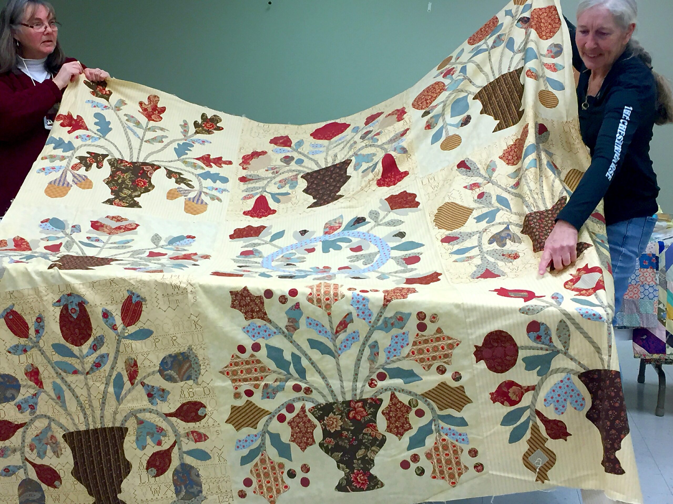 201902_mp_Bonnie_s Vintage Applique