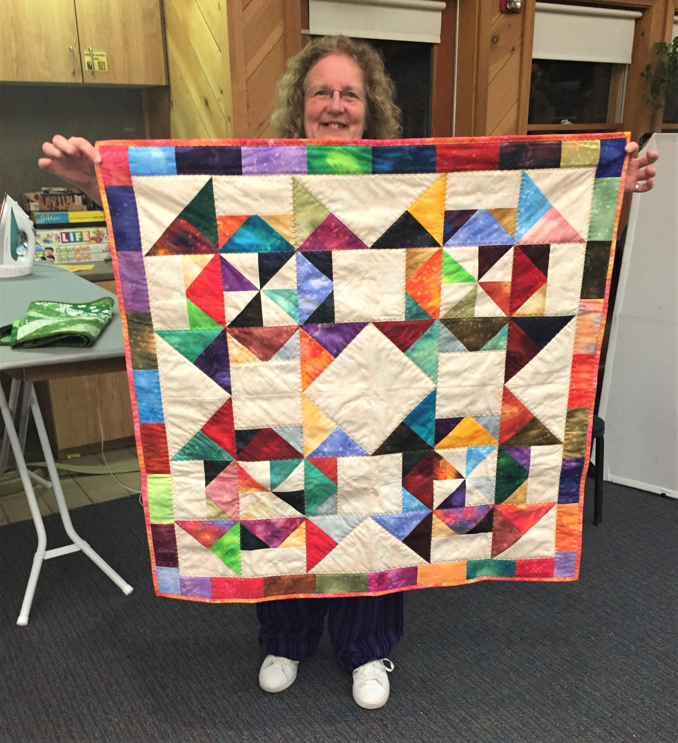 201904_r_Carol Disappearing Nine patch
