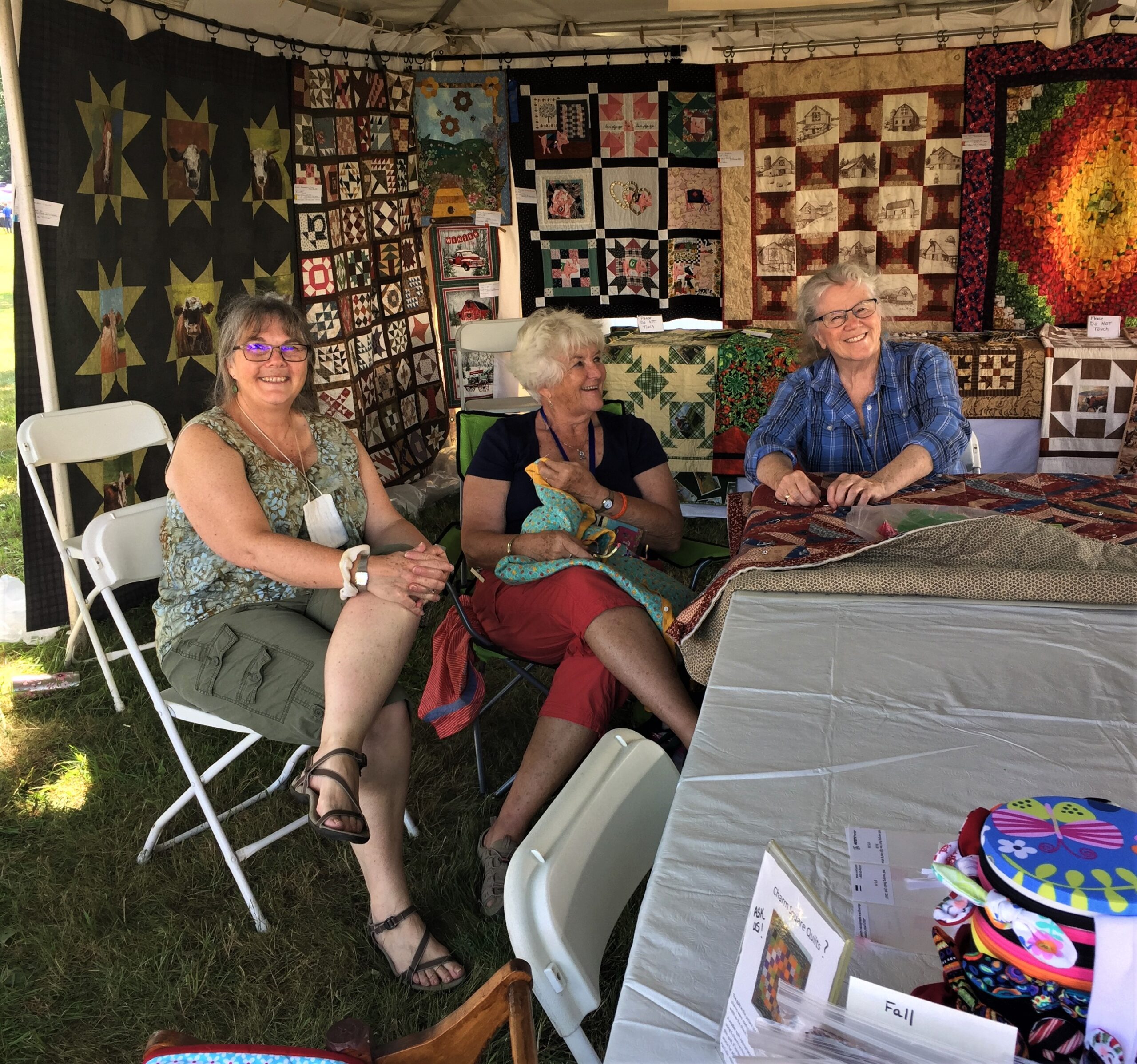 201908_bf_Bonnie, Sharon and Jacquie