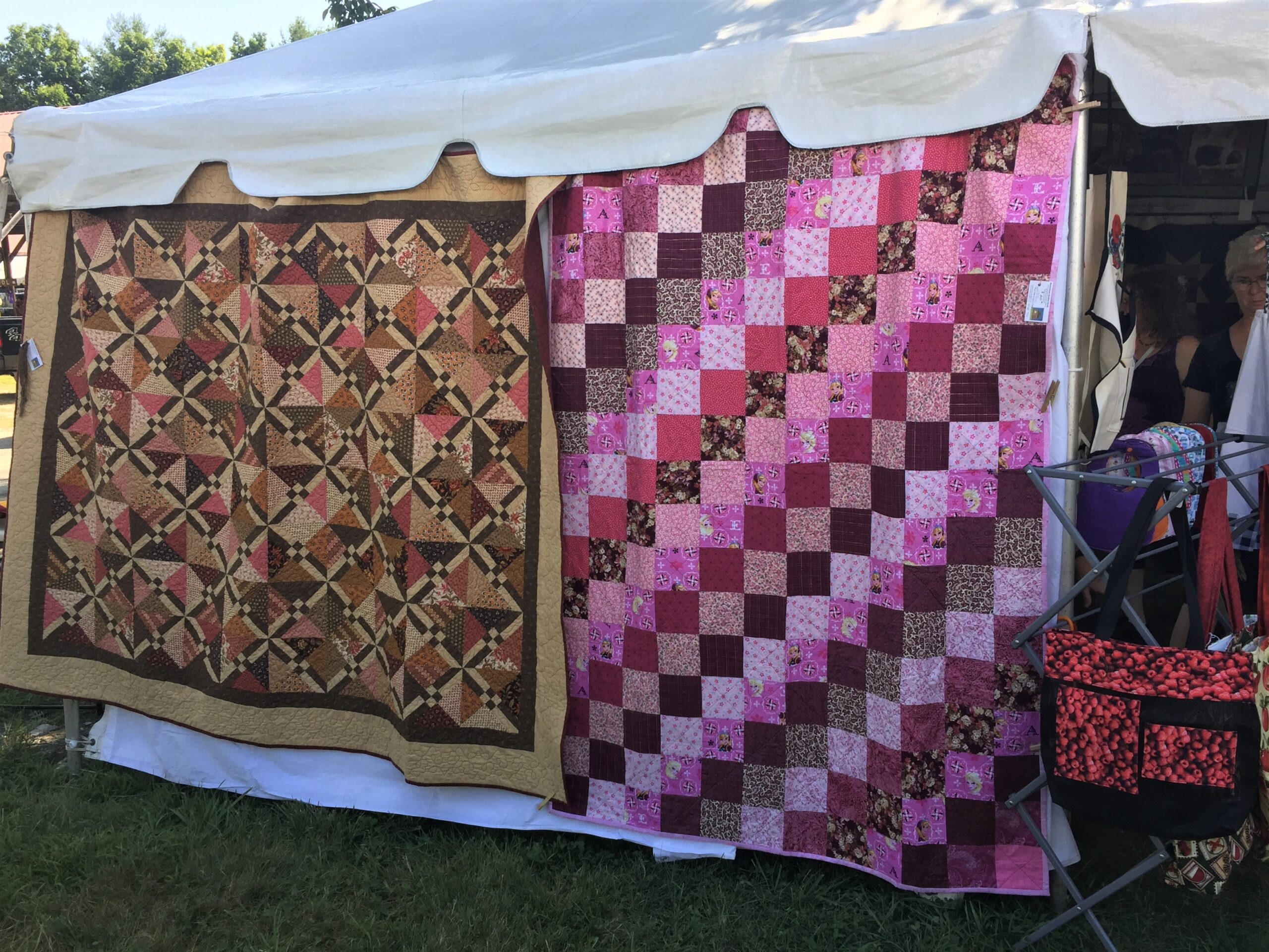 201908_bf_Tent Coverage