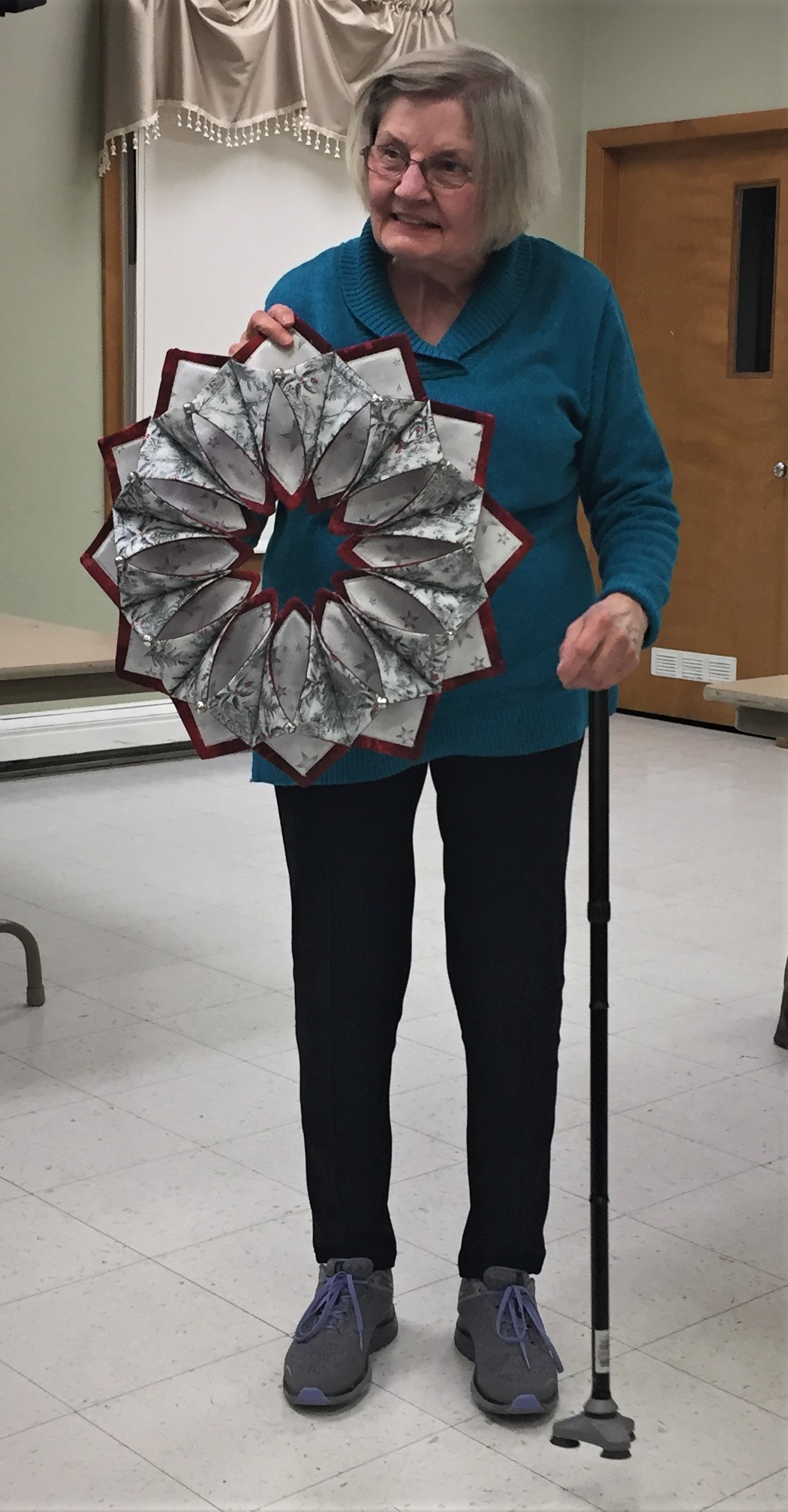 202001_gm_Holiday Wreath