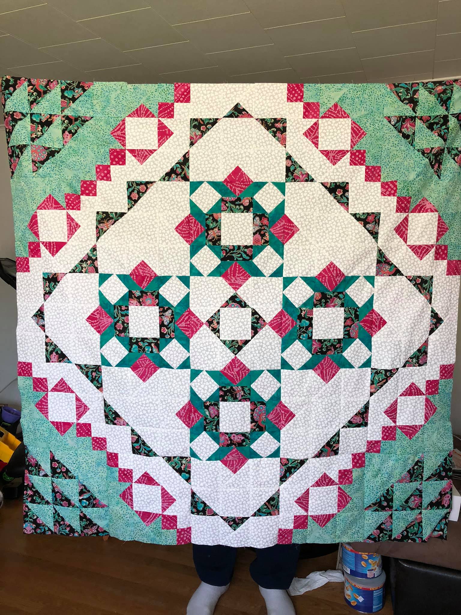 202006_Lisa B Mystery Quilt